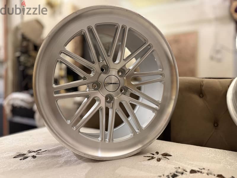 Vossen 18 2inch 9
