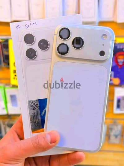 آبل - آيفون 17 برو ماكس