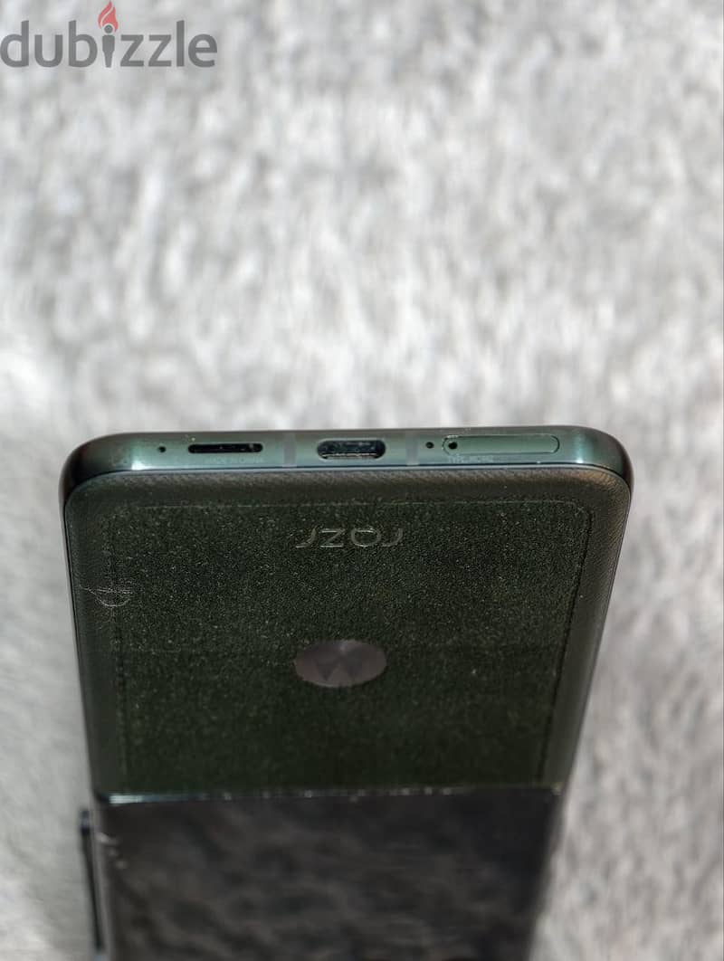 Motorola Razr 60 Ultra 6