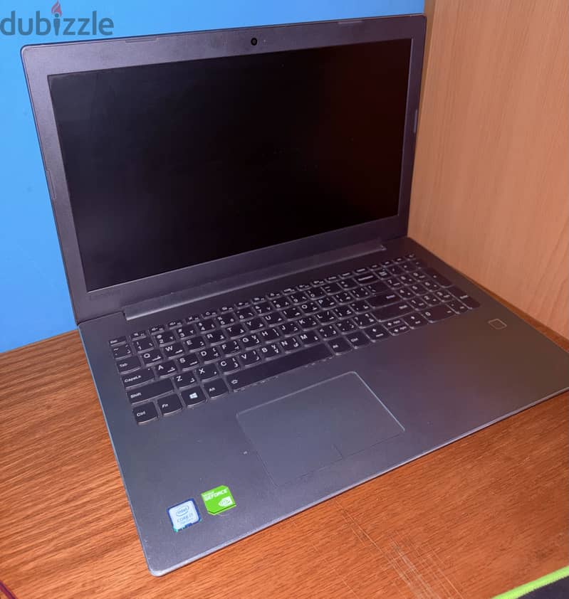 Lenovo ideapad 520-15IKB 1