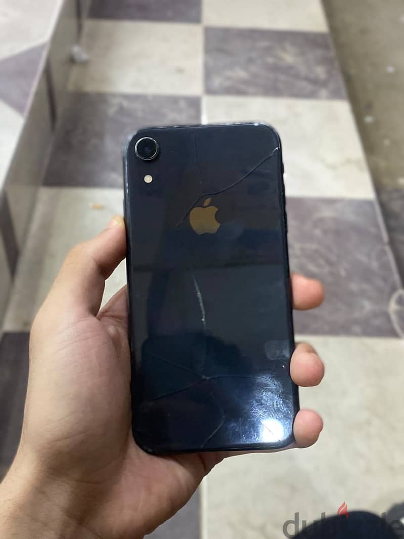 Apple - iPhone XR 1
