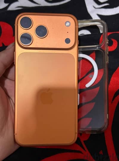 ايفون 17 برو ماكس 256 بطاريه 100 esim زيروة ضرائب