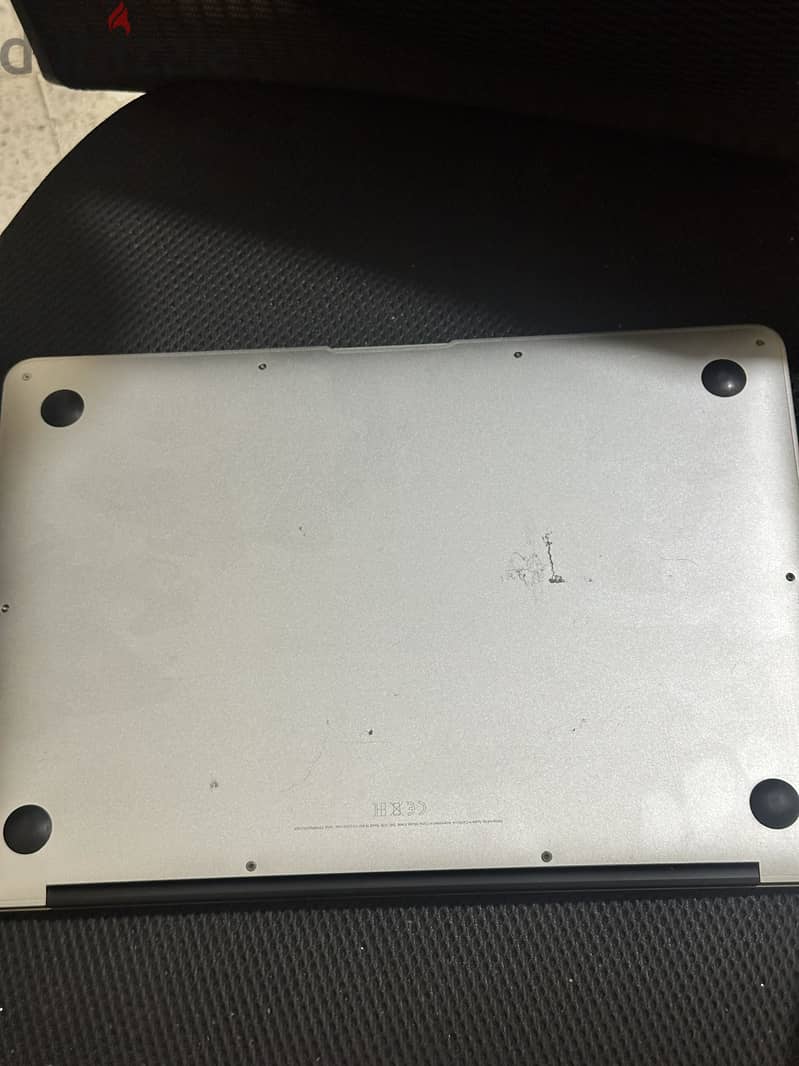MacBook 2