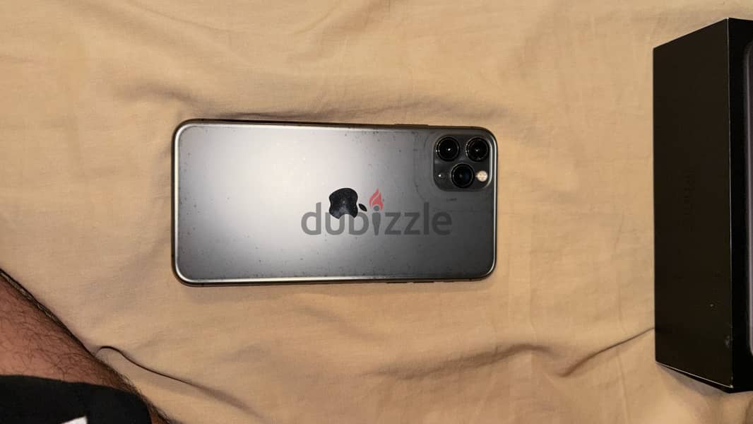 Apple - iPhone 11 Pro Max 1