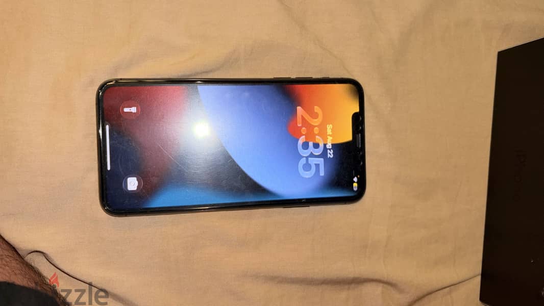 Apple - iPhone 11 Pro Max 2