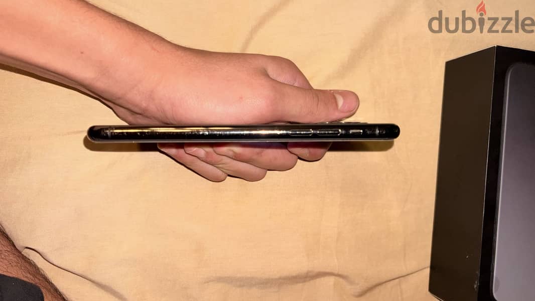 Apple - iPhone 11 Pro Max 5