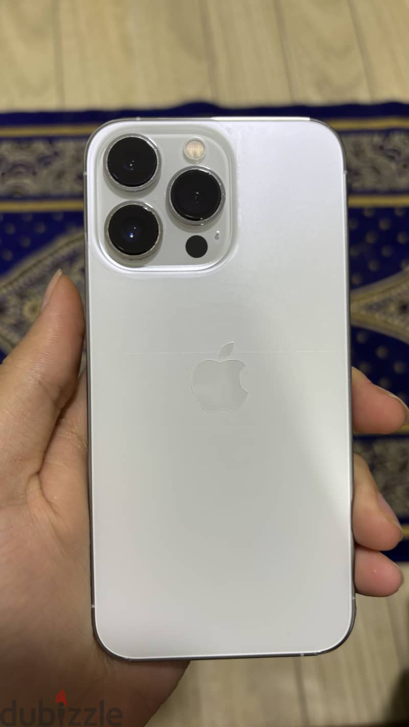 آبل - آيفون 13 برو 1