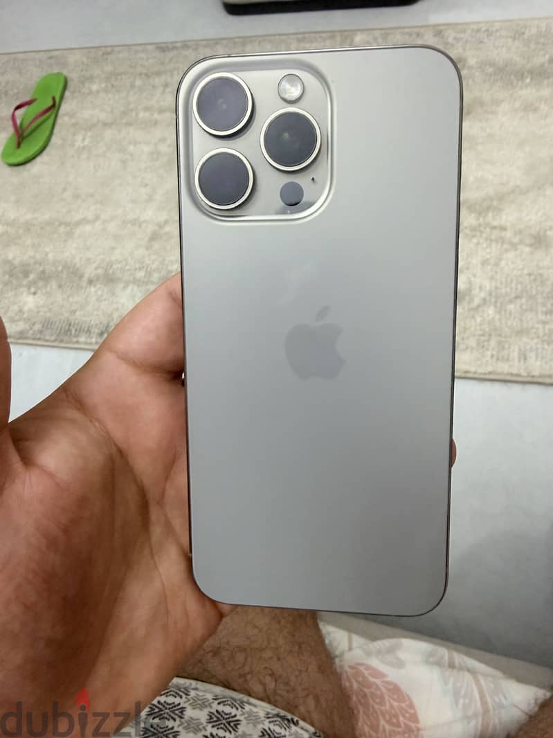 Apple - iPhone 15 Pro Max 3