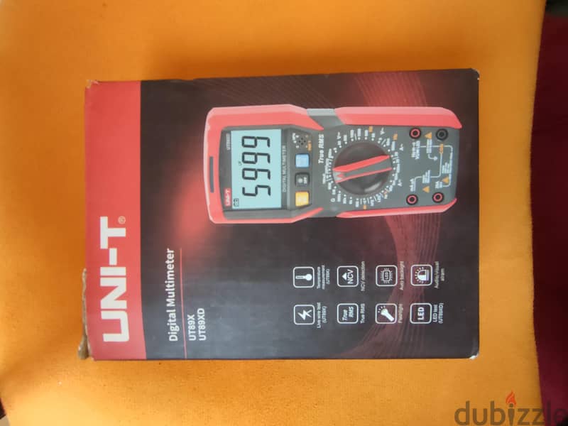 multimeter UNI-T 3