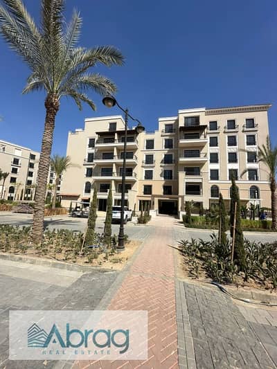 شقة ارضي بجاردن للبيع بالتشطيب والتقسيط وبمقد 10% فقط بكومباوند فيلدج ويست بالشيخ زايد
