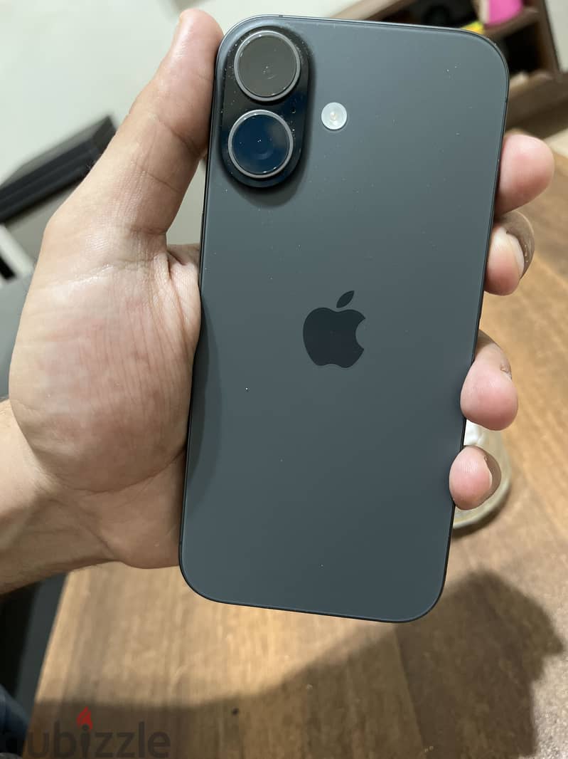 Apple - iPhone 17 3