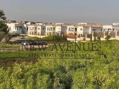Twin house Best price very prime location with penthouse ready to move - in uptown Cairo phase Levana