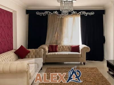 Furnished apartment for rent in Cleopatra steps from the sea