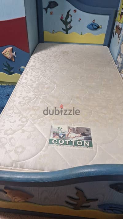 مرتبتين هابيتات Cotton عرض متر فى ١٩٥ ارتفاع ٢٠ بحالة ممتازه