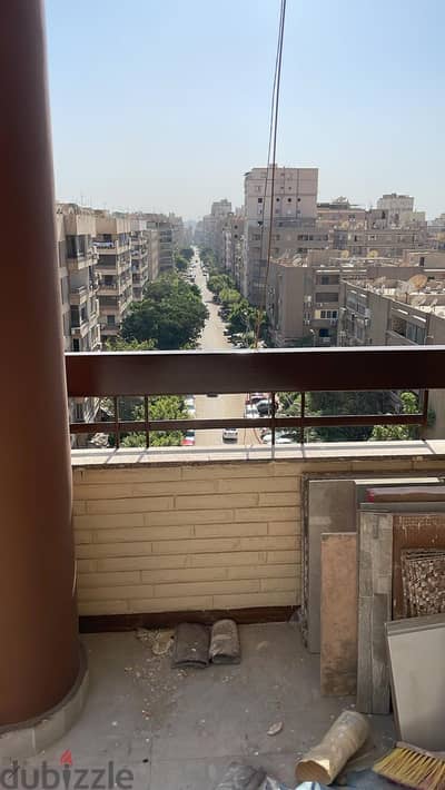 شقه للبيع في النزهه الجديده