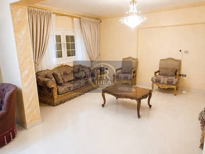 For sale in Hadayek El-Qobba on Wali El-Ahd Street, right next to Sheikh Ghorab Mosque and Al-Tawheed Wal-Nour. A super lux finished apartment, fully