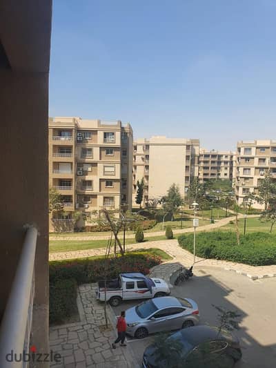Apartment for sale cash in Madinaty 89 meters in the b6 second floor