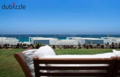 شاليه متشطب بالكامل للبيع بفيو مميز علي البحر ب naia bay راس الحكمه