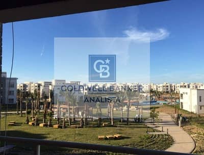أمواج – الساحل الشمالي النوع: بنتهاوس للبيع المساحة: 140 متر  مساحة الروف: 140 متر٤ غرف نوم ٢ حمام تشطيب كامل موقع مميز