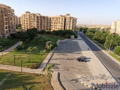 Apartment for sale cash in Madinaty 246 square meters in B1 overlooking garden view and street direction north open view