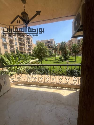 شقه180م للايجار المفروش بالرحاب  المرحله الثامنه  المساحه 180م 3نوم+3حمام  تشطيبات خاصه وتكيفات  دور اول فيو وايت جاردن  الموقع قريبه من السوق الشرقي