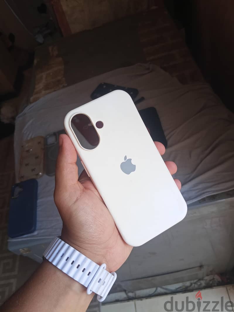 آبل - آيفون 16 1