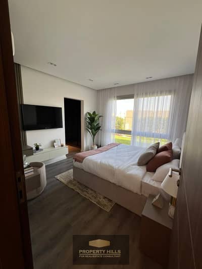 For sale, an apartment in Garden Fawry, fully finished with kitchen and air conditioning, next to AUC in Fifth Square, Al-Marasim.
