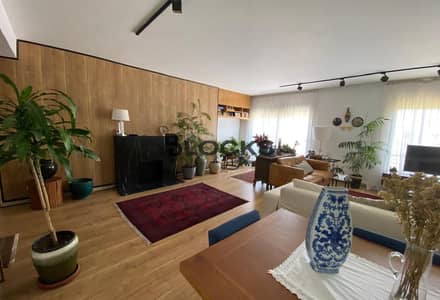 Penthouse for Sale in Palm Parks