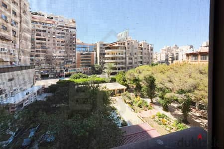 شقة للبيع 160 م كفر عبده ( شارع النهضة )