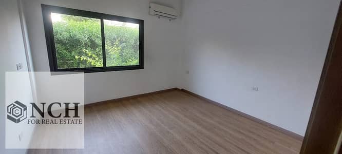 # شقة أرضي بحديقة للإيجار في Marasem  للإيجار شقة مميزة **Ground Floor بحديقة خاصة** داخل **Marasem**، تتمتع بموقع راقٍ وإطلالة مميزة على الـ **Landsc