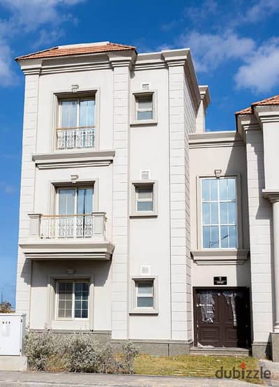 Fully finished villa at a bargain price in the Zahya project, New Mansoura; ready for viewing daily.
