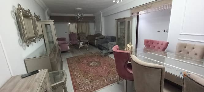شقه للايجار بالفرش والاجهزه في سيدي جابر