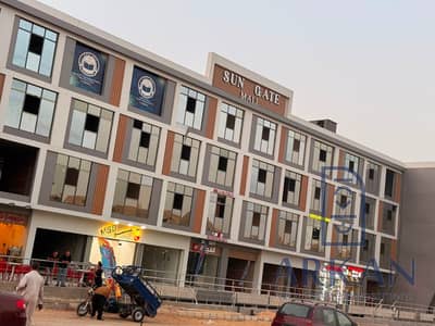 Prime 94m² shop for sale with a street-facing frontage; suitable for all commercial activities. Immediate handover available with a two-year installme