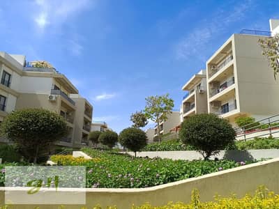 Penthouse 167 m² Fully Finished with ACs Ready to Move for Sale in Fifth Square Al Marasem New Cairo