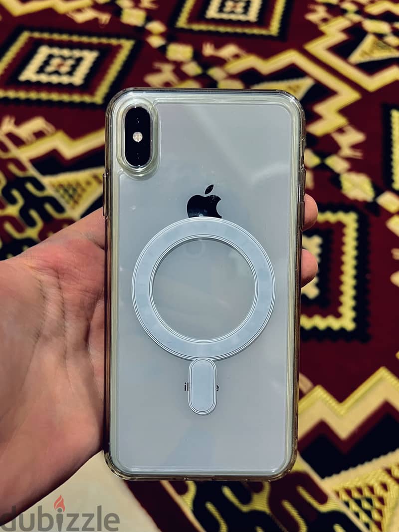 Apple - iPhone XS Max 1