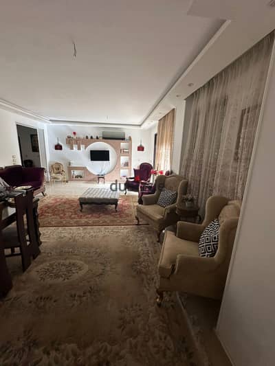 دوبلكس للبيع في Westown Residence الشيخ زايد  بمساحه  240م + حديقة 90م  تشطيب الترا سوبر لوكس