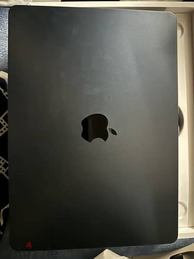 MacBook Air 13-inch M4 – 16GB RAM – 256GB