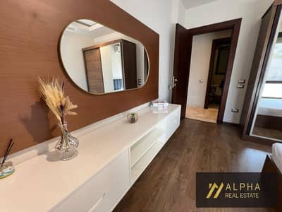 Modern 190m Furnished 3BR Apartment for Rent in Eastown Custom Dressing & Terrace