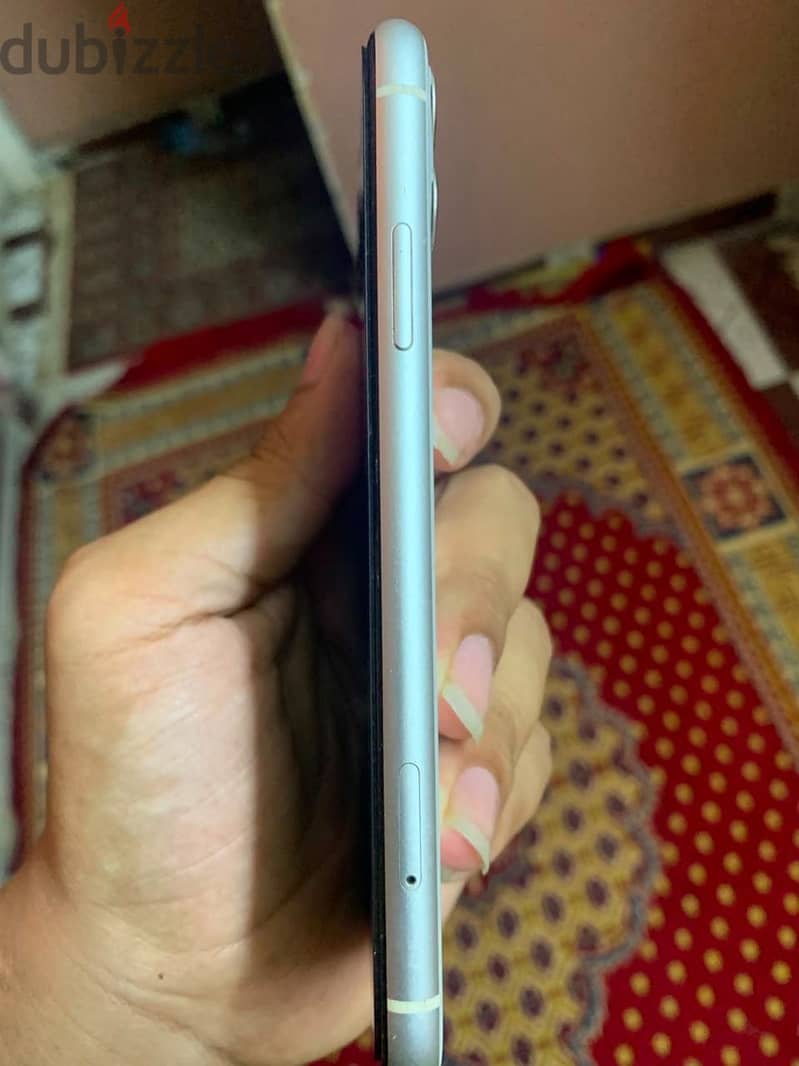 Apple - iPhone 11 5