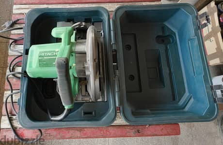 منشار دائري أسطواني (صاروخ تقطيع/منشار) Hitachi C 7SB2 بالشنطة الأصلية