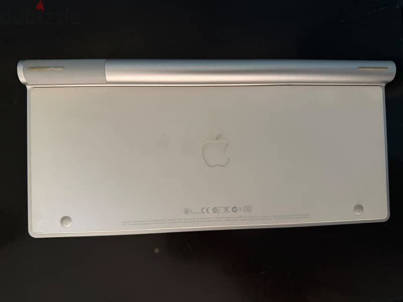 Apple keyboard 1