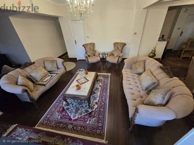 عفش بيت للبيع – استعمال خفيف وحالة ممتازة