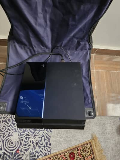 PS4 sony بلاي ستيشن ٤