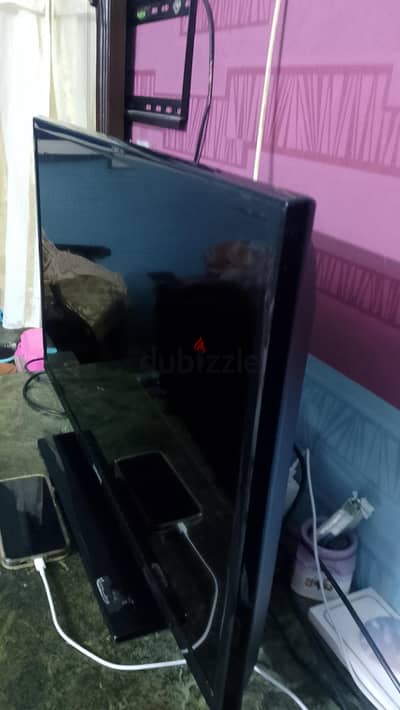 شاشه سامسونج 32 بوصه عاديه