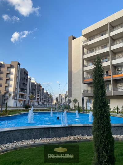 Immediately receive an apartment with an open view of the Pyramids and the new museum next to the Trees neighborhood and Dreamland