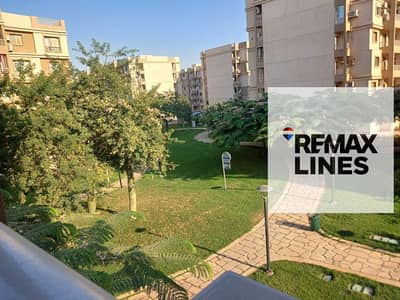 شقة للايجار المفروش في مدينتي B6 فيو جاردن موقع مميز قريب من الخدمات تشطيب وفرش مودرن