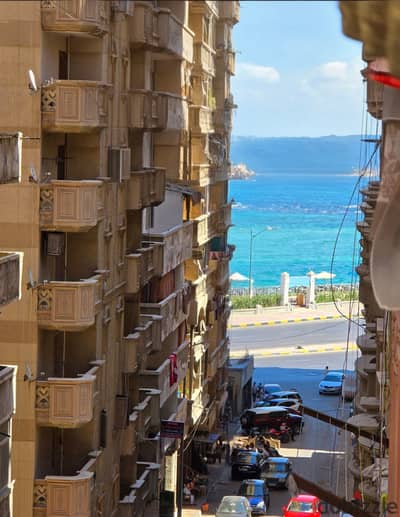 شقة للبيع تمليك منطقة حيوية في أرقى مناطق المندرة بسعر مميز