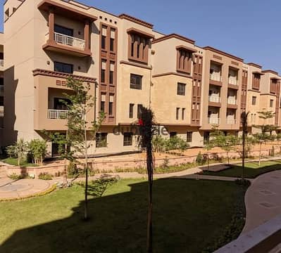 For Sale | 174 sqm Ground Floor Apartment with 184 sqm Garden in Green 6 October