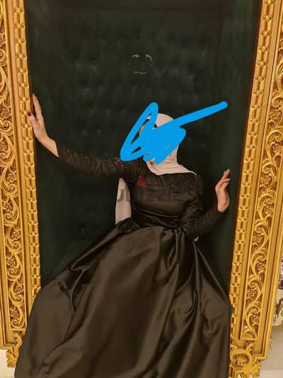 فستان مستخدم مره واحده