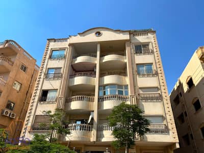 شقة للبيع 200 متر  استلام فوري في النرجس الجديدة على محور جمال عبدالناظر التجمع الخامس new narges 5th settlement new cairo